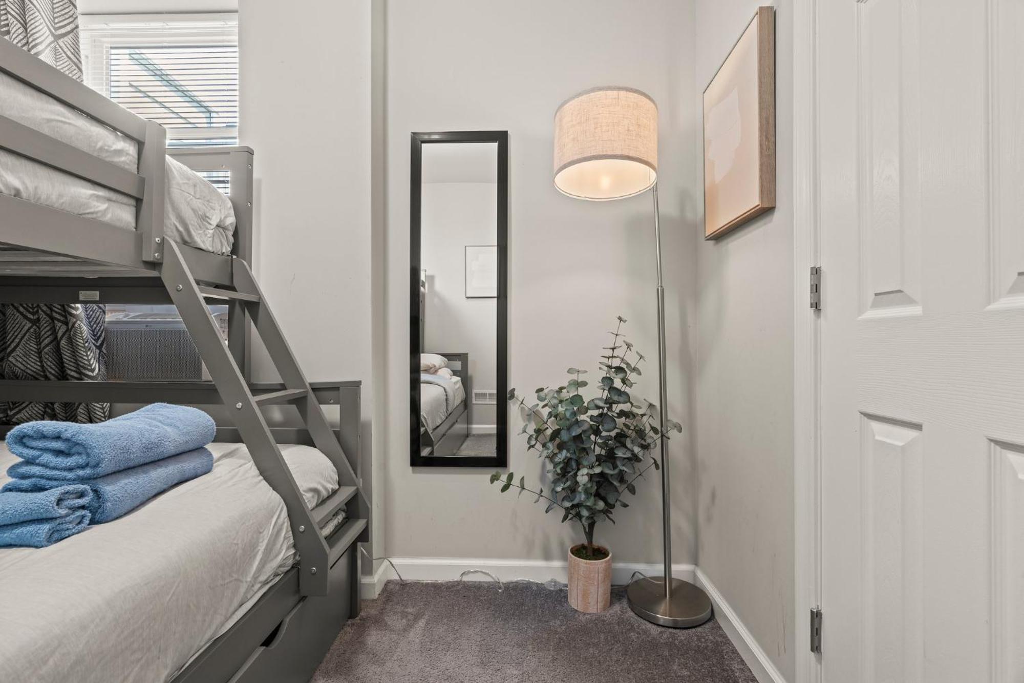 Uptown Gem! A Family Home Free Early Check-In! Philadelphia Exterior foto